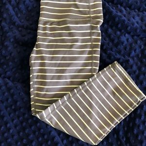Athleta Crop Leggings